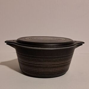 Pyrex Vintage Terra Cotta 474-B Round 4 Quart Casserole Dish With Lid